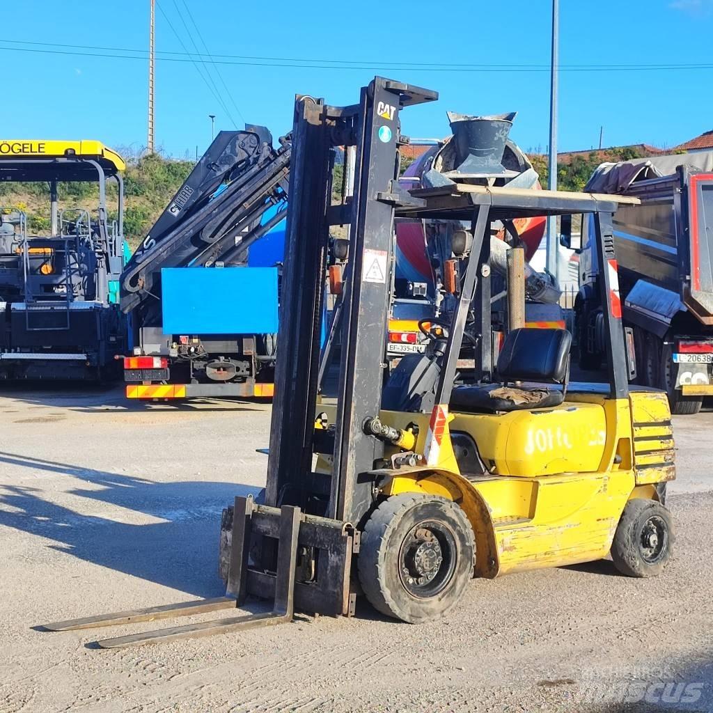 CAT DP 25 Diesel heftrucks