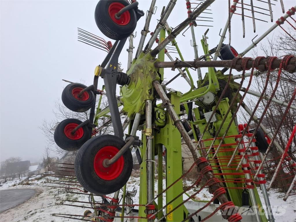 CLAAS Liner 3600 Zwadharken