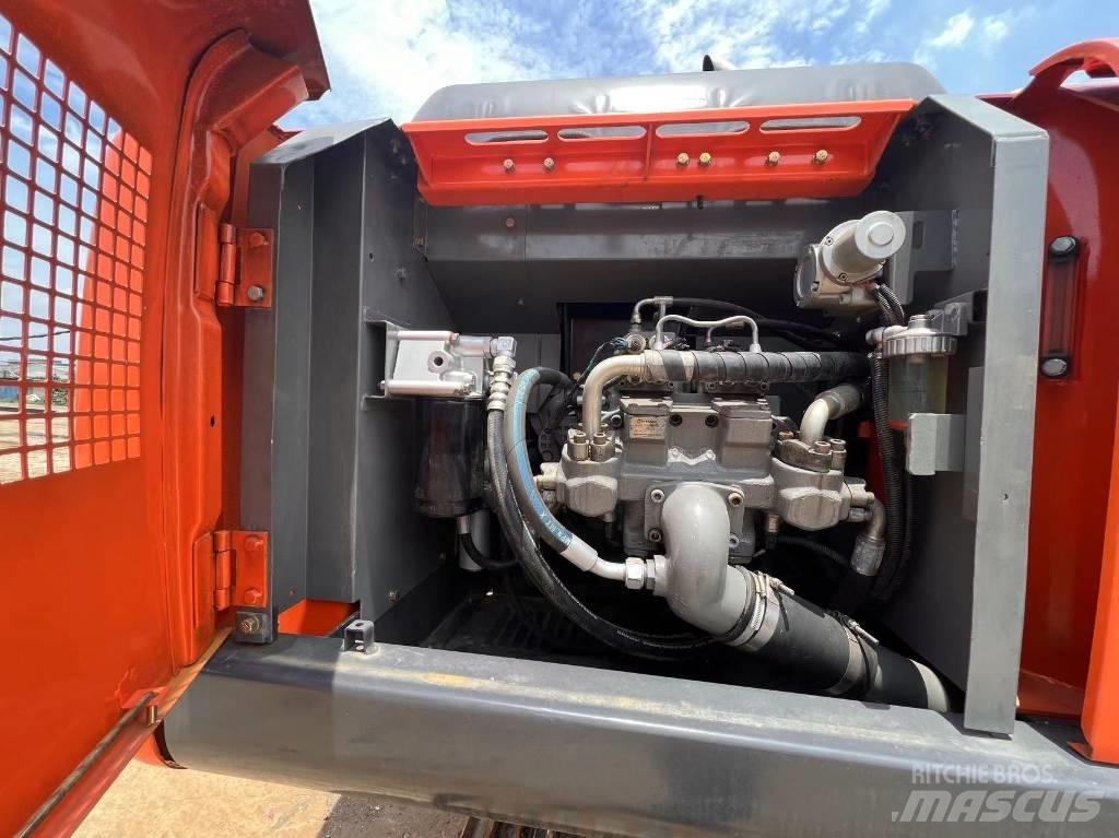 Hitachi ZX 200-6 Rupsgraafmachines
