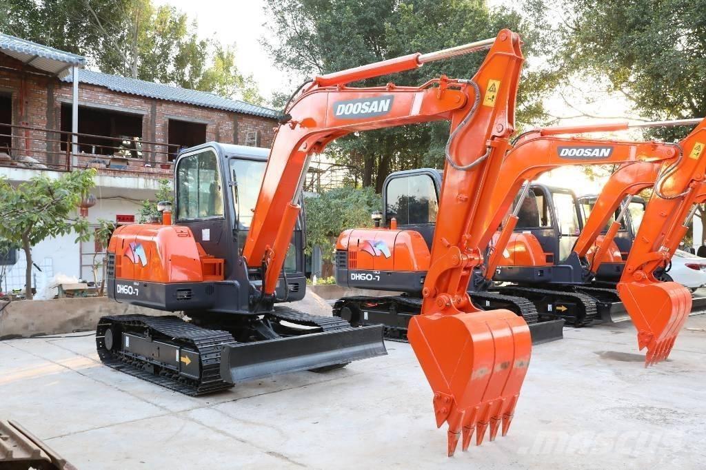 Doosan DH 60-7 Minigraafmachines < 7t