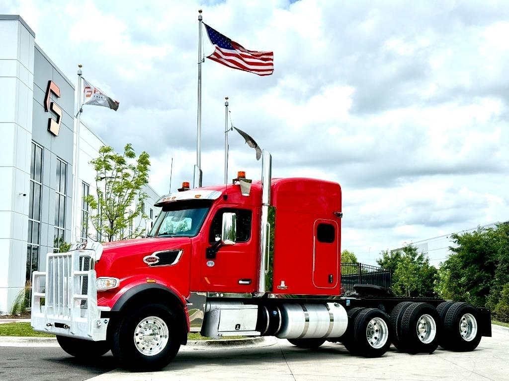 Peterbilt 567 Trekkers