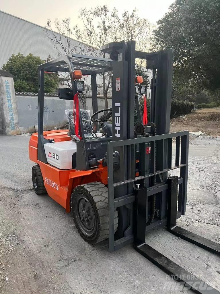Heli FD30 Diesel heftrucks