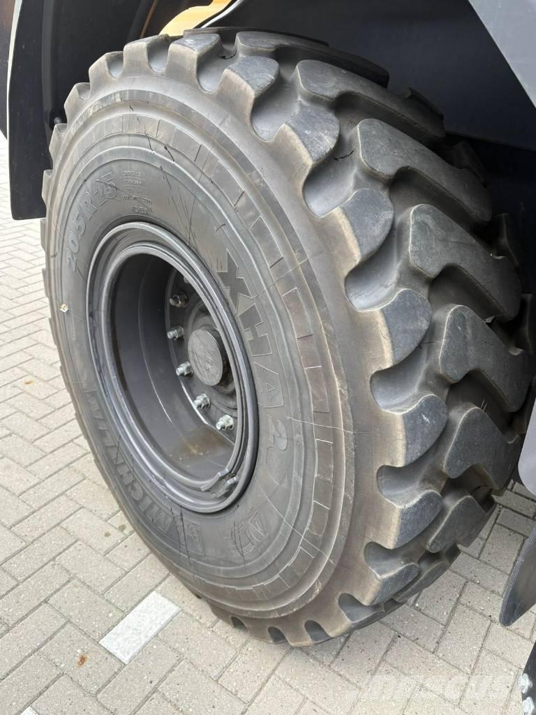 CASE 721G Wielladers