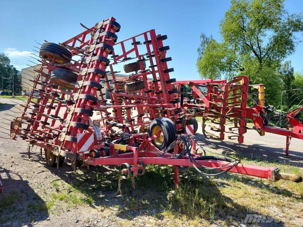 Väderstad NZA800 Cultivatoren