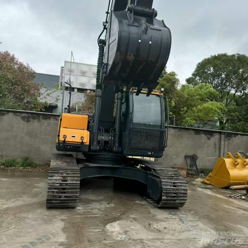 Hyundai R220LC-9S Rupsgraafmachines