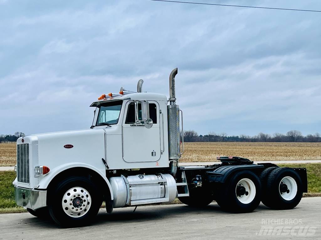 Peterbilt 378 Trekkers