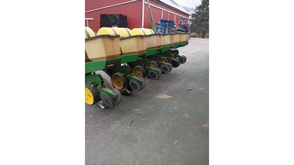 John Deere 7000 Plantmachines