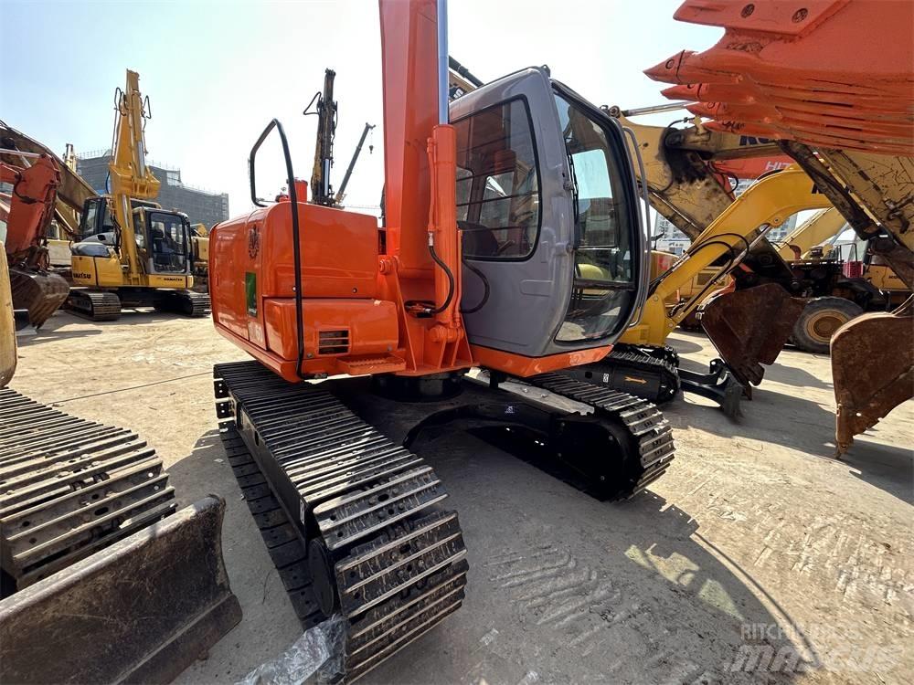 Hitachi EX 60-5 Minigraafmachines < 7t