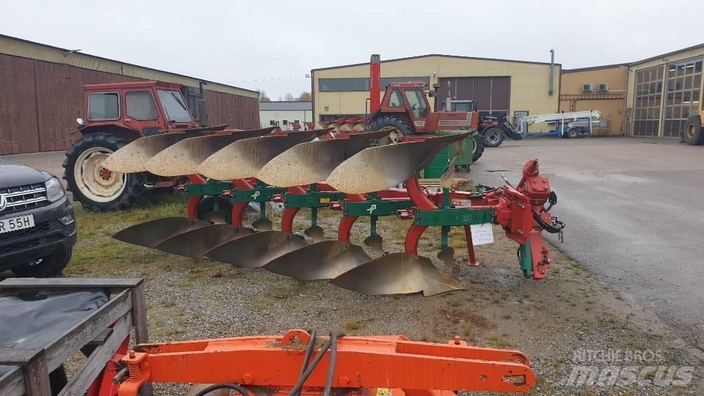Kverneland ES85 Wentelploegen