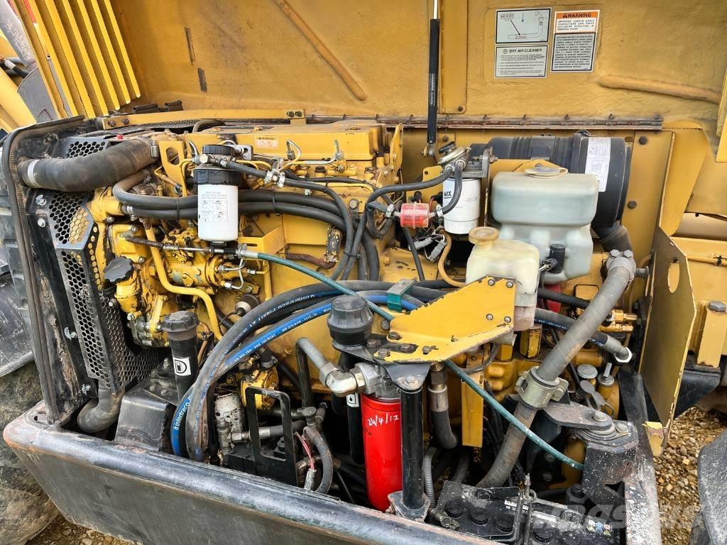 CAT TH 62 Verreikers