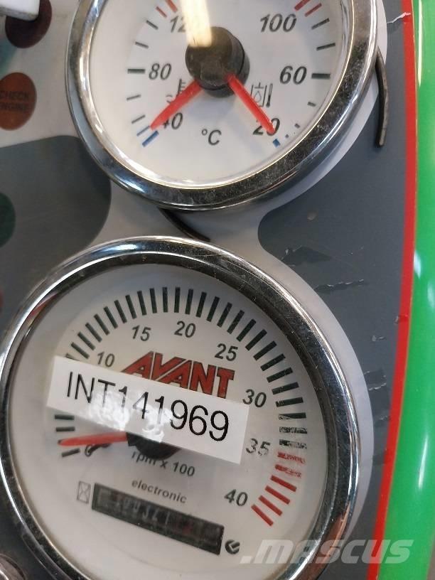 Avant 640 Schrankladers