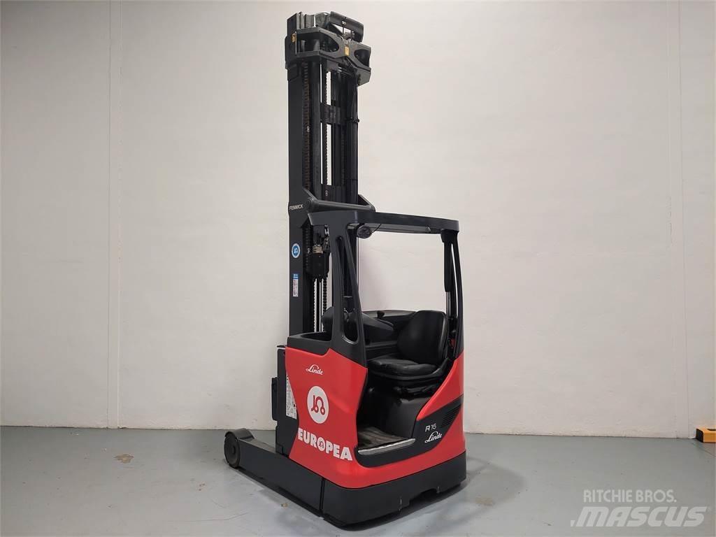 Linde R16HD 01 Reachtruck voor hoog niveau