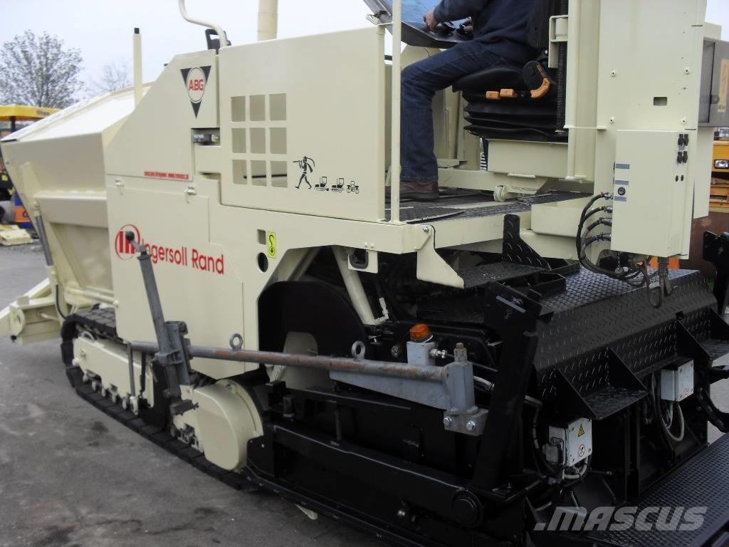 ABG Titan 2820 Asfaltafwerkmachines