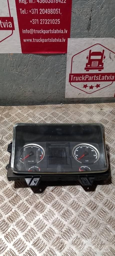 Scania R 440    2052210 Cabine en interieur