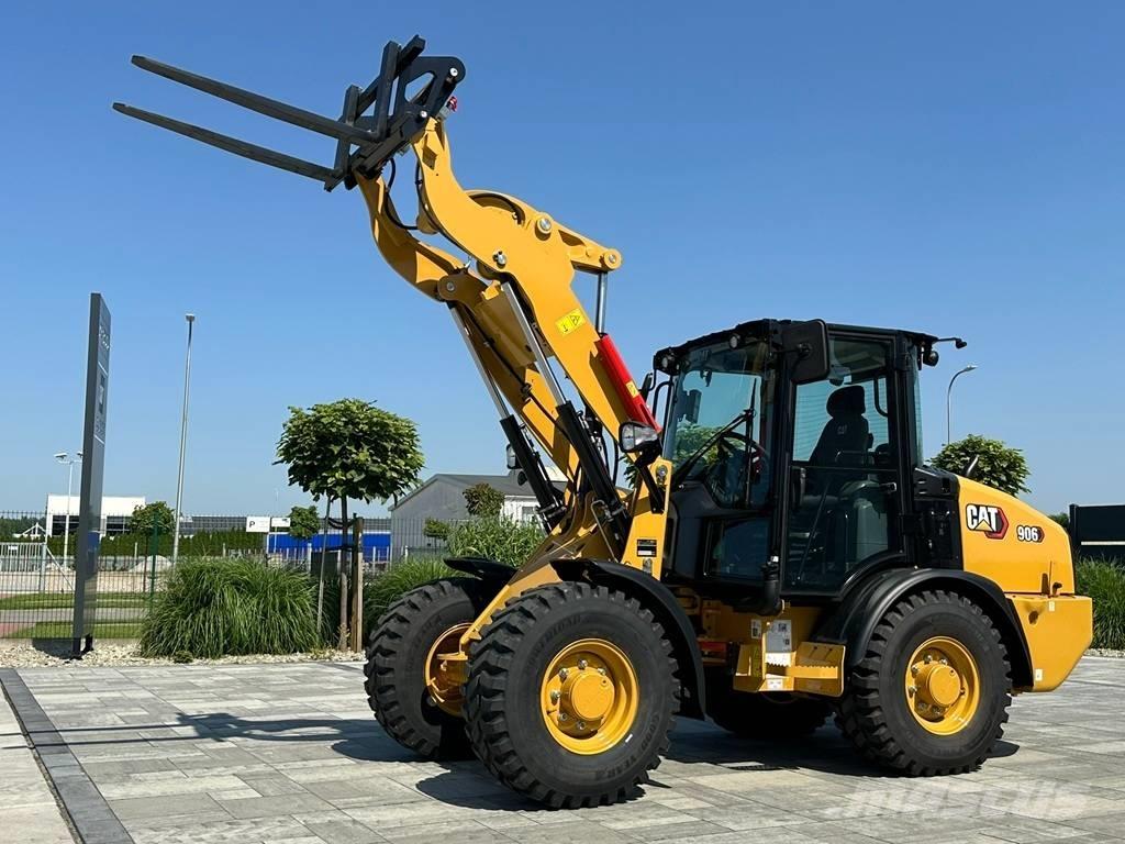 CAT 906 Wielladers
