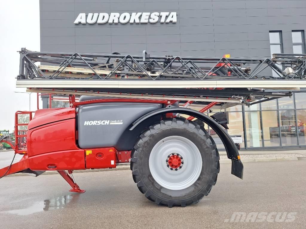 Horsch Leeb 4 LT Getrokken spuitmachines