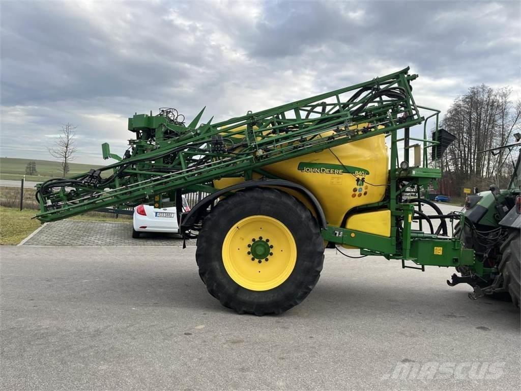 John Deere 840 TF Getrokken spuitmachines
