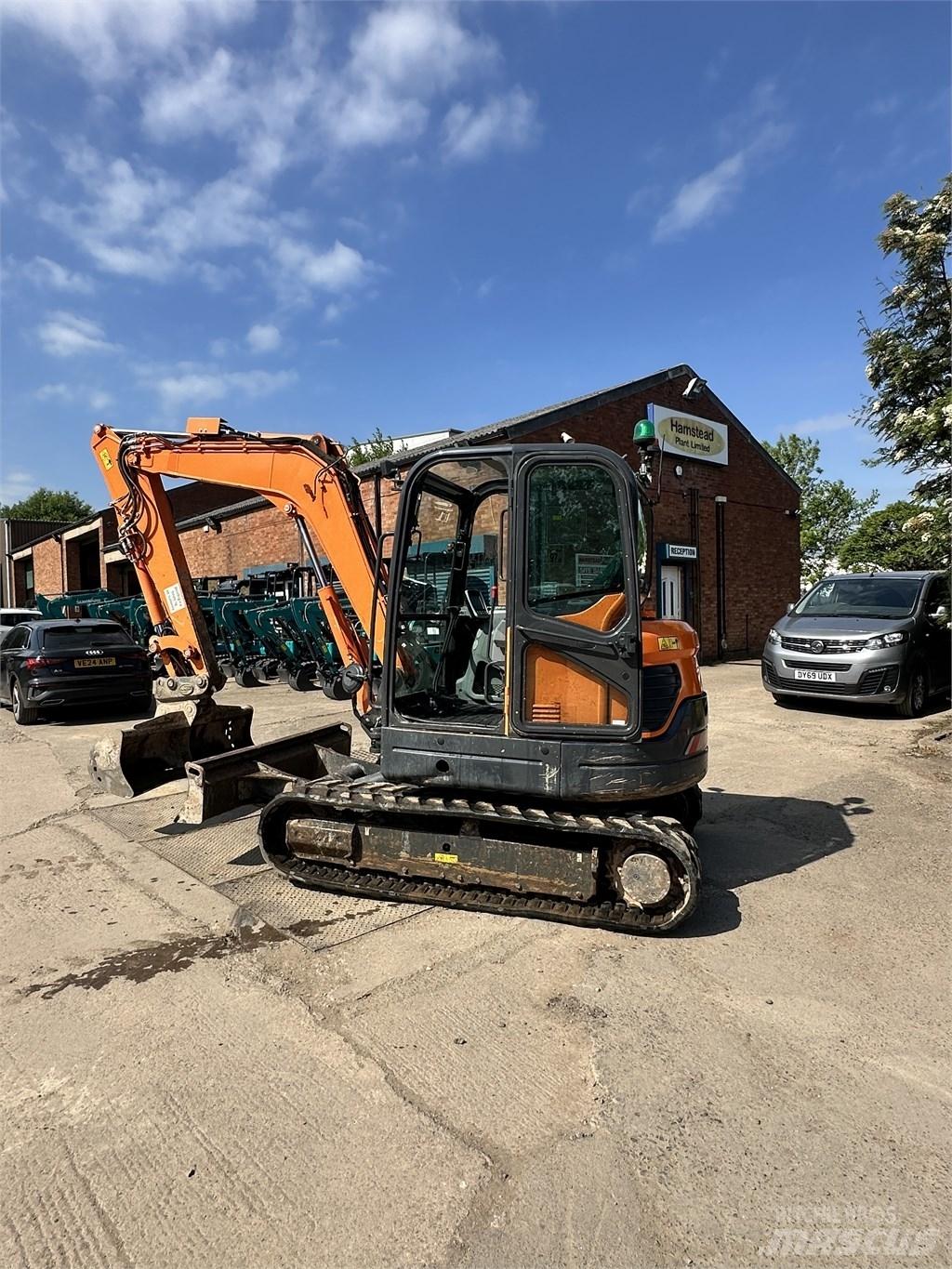Doosan DX 63-3 Minigraafmachines < 7t