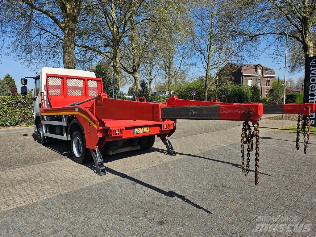 DAF LF 220 Portaalsysteem vrachtwagens
