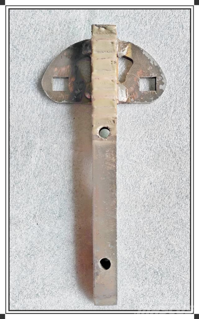 CLAAS Scraper Chassis en ophanging