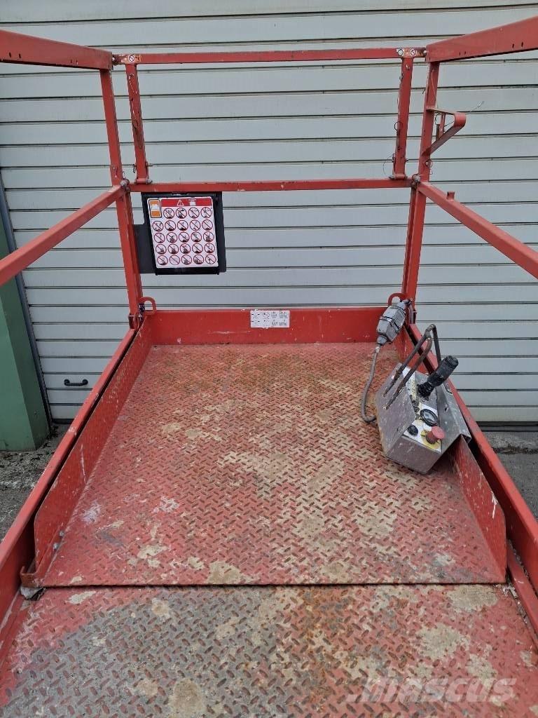 SkyJack SJ III 4632 Schaarhoogwerkers