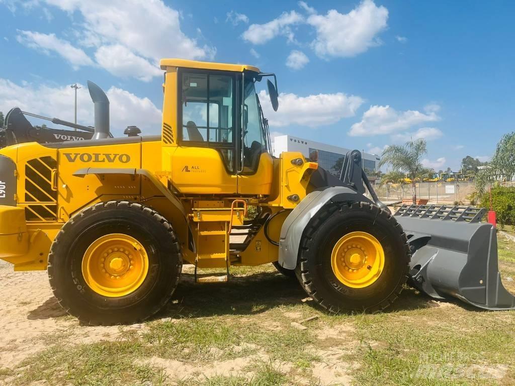 Volvo L 90 F Wielladers