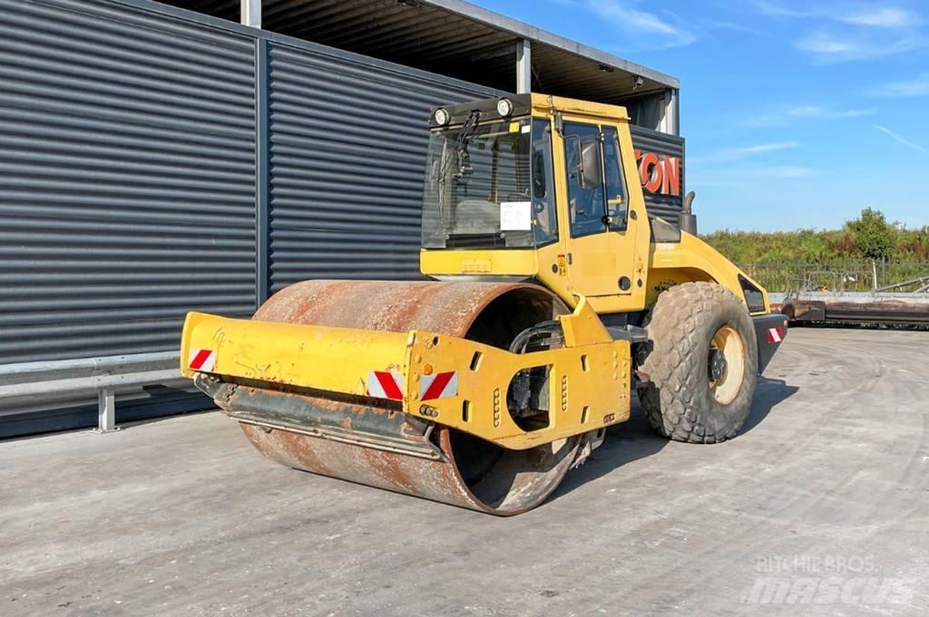 Bomag BW 213 DH-4 Trilrolwalsen