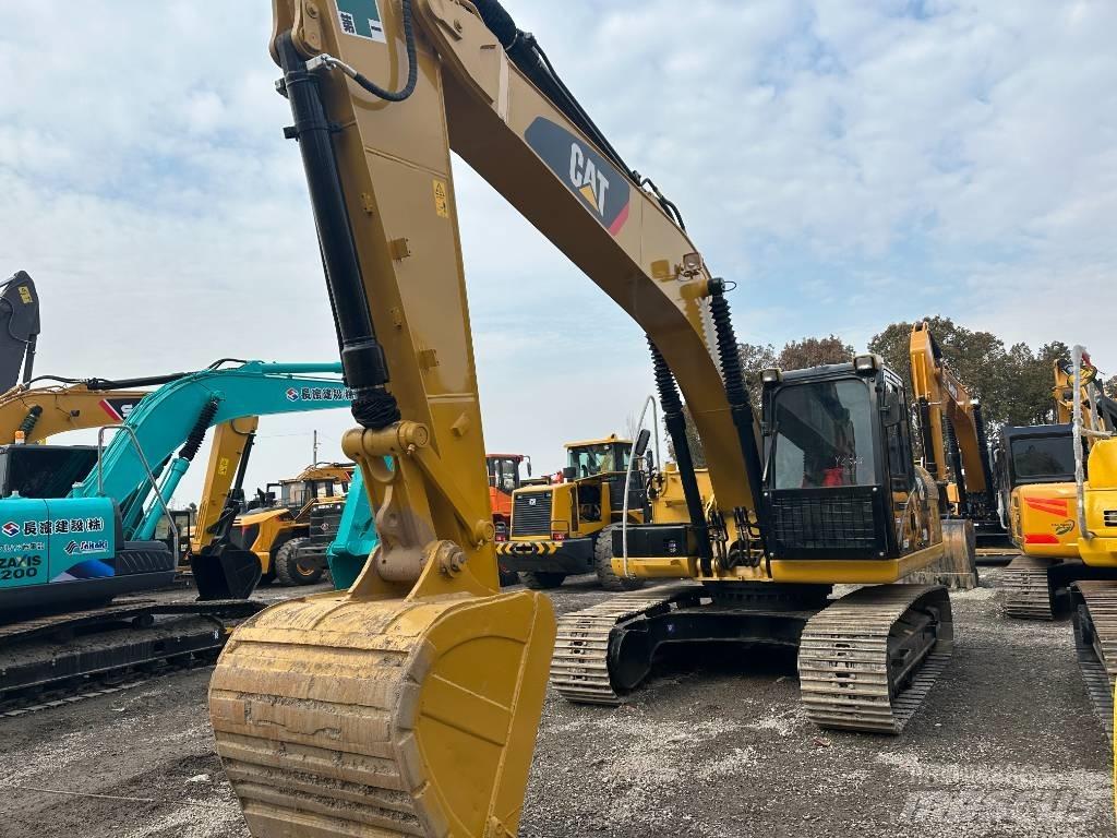 CAT 320 D2 Rupsgraafmachines