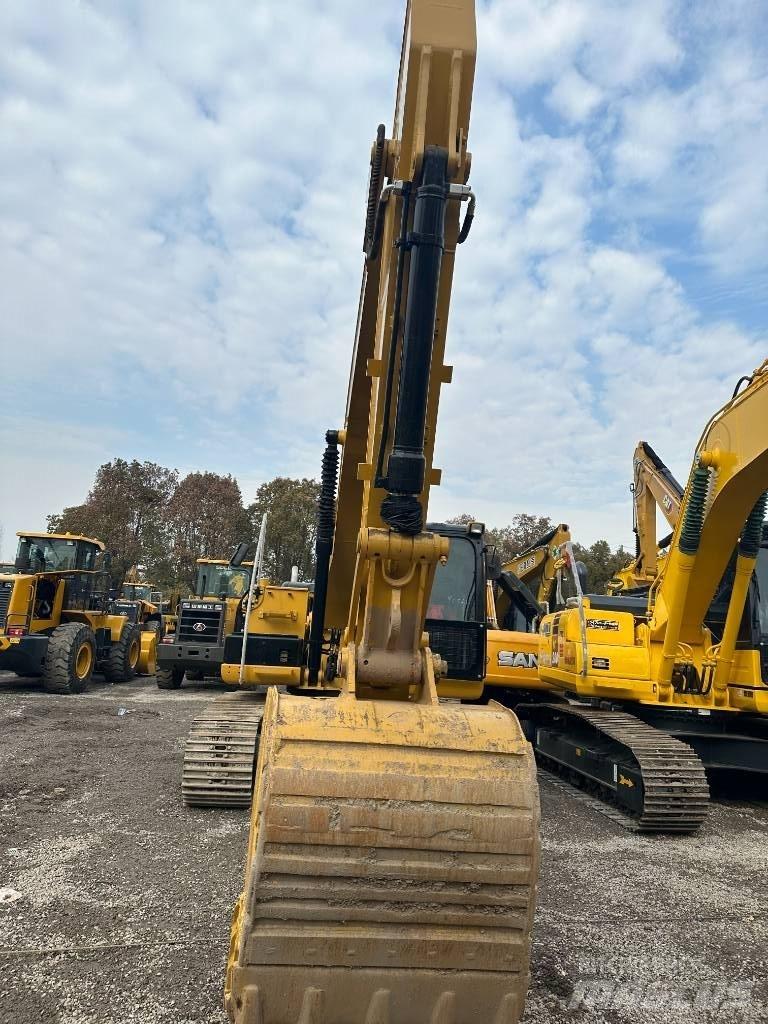 CAT 320 D2 Rupsgraafmachines
