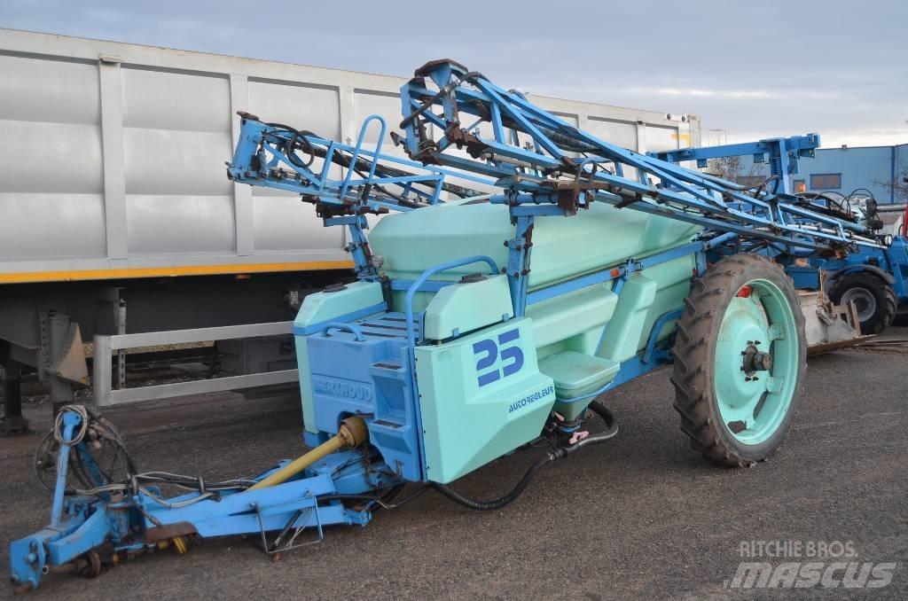 Berthoud Racer 25 Getrokken spuitmachines