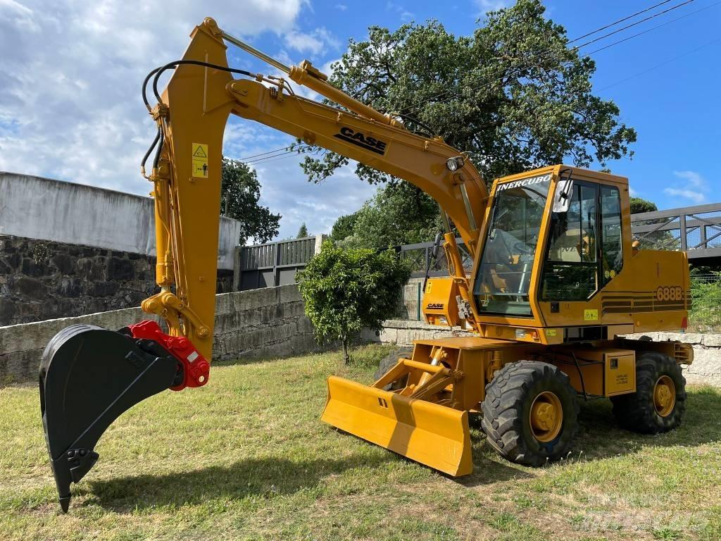 CASE 688 B Wielgraafmachines