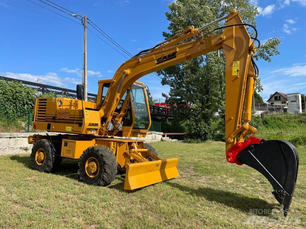 CASE 688 B Wielgraafmachines