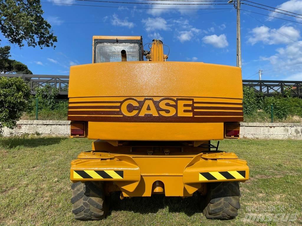 CASE 688 B Wielgraafmachines