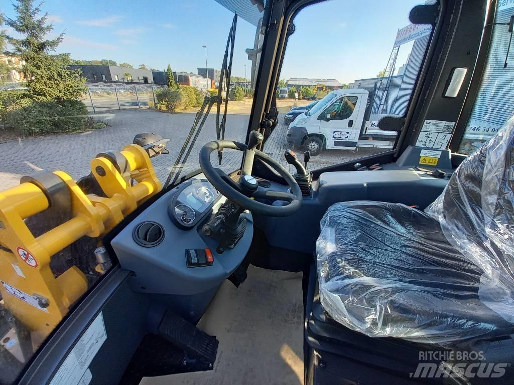 Mecalac AX 1000 Wielladers