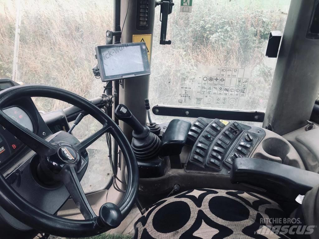 CASE 821 F Wielladers