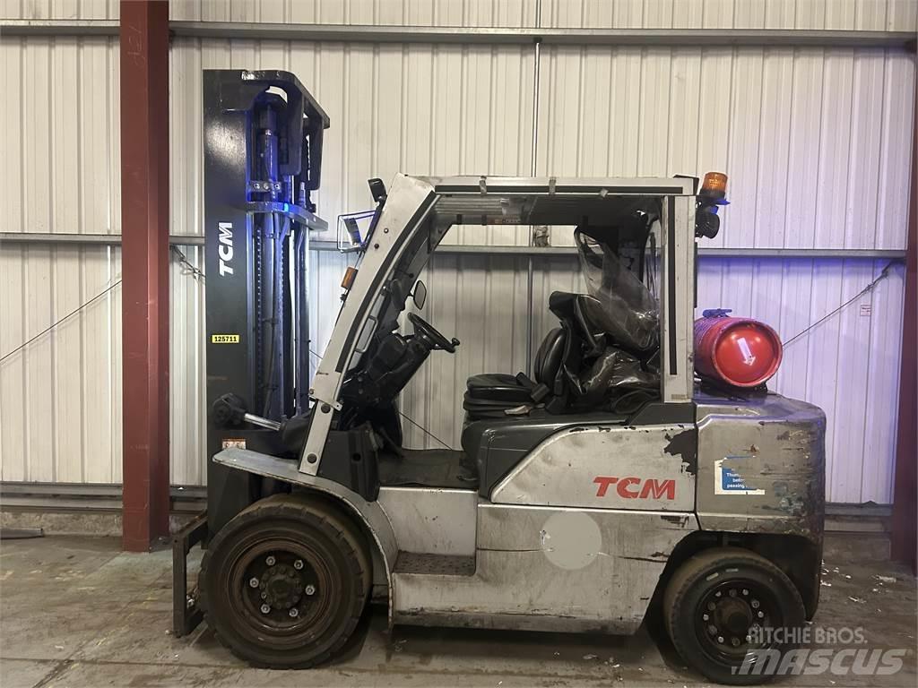 TCM J1F4A40LQ LPG heftrucks