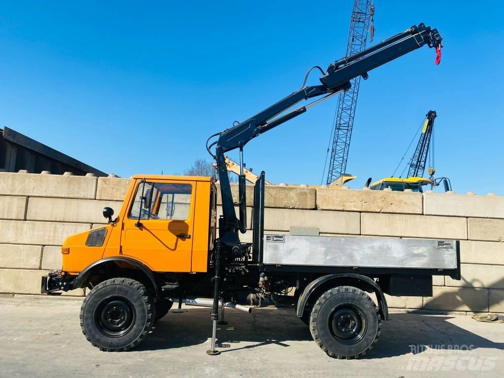 Mercedes-Benz u1000 Vlakke laadvloer met kraan