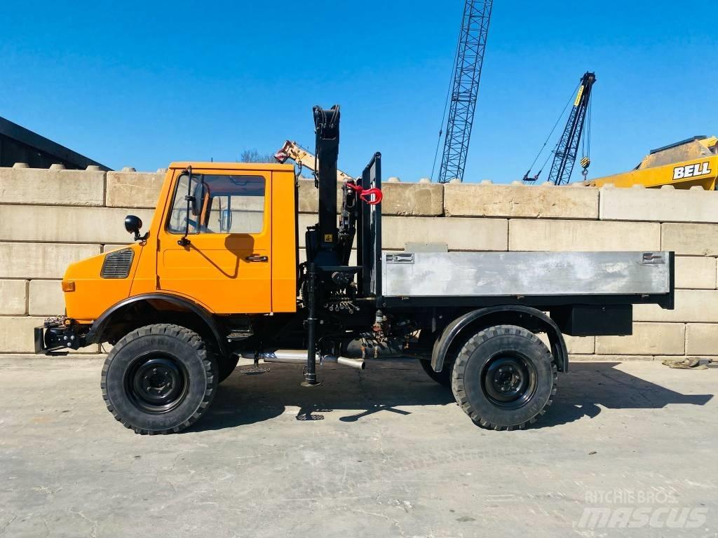 Mercedes-Benz u1000 Vlakke laadvloer met kraan