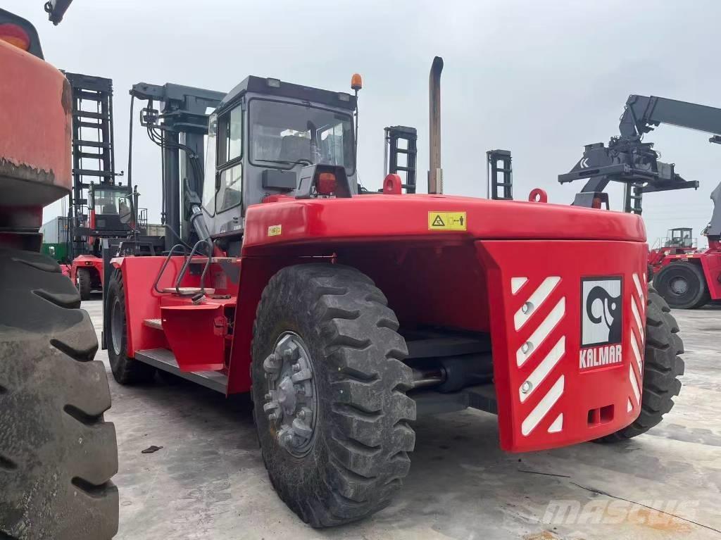 Kalmar DCF 300-12 Diesel heftrucks
