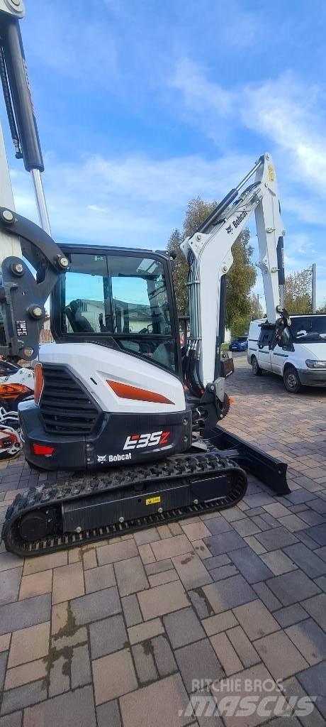 Bobcat E 35Z Minigraafmachines < 7t