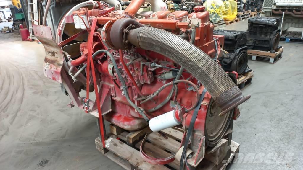 Volvo TD121G Motoren