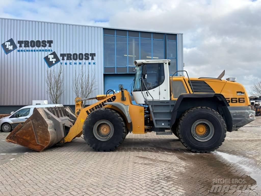 Liebherr L 566 Wielladers
