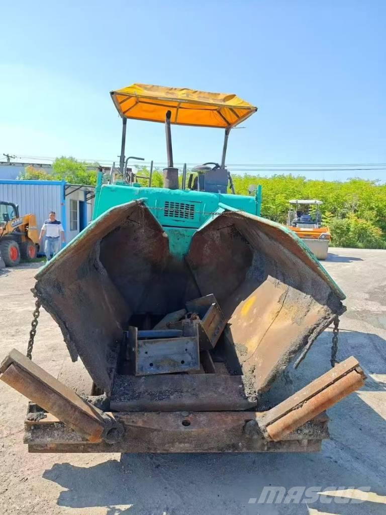 XCMG RP 453 L Asfaltafwerkmachines