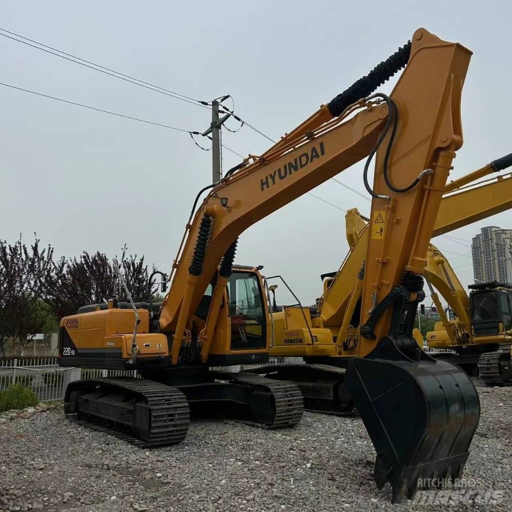 Hyundai 220-9s Rupsgraafmachines
