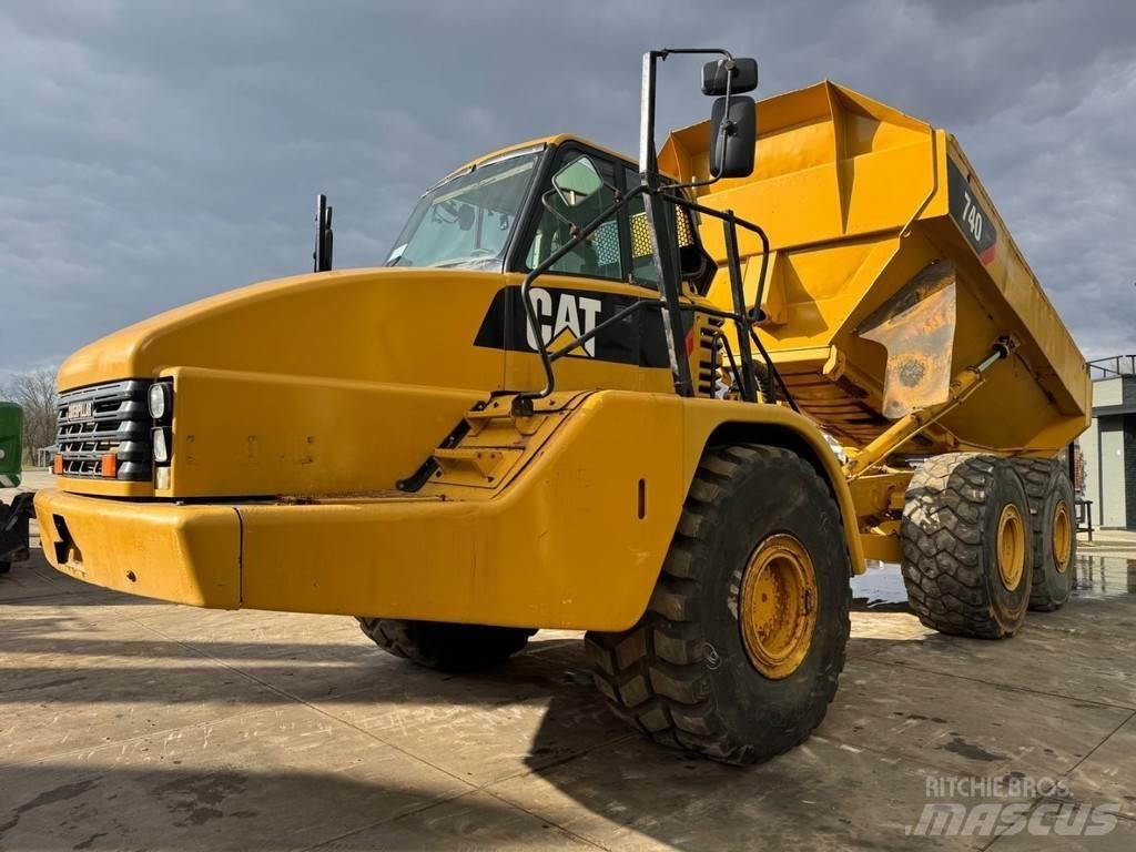CAT 740 Mini Dumpers
