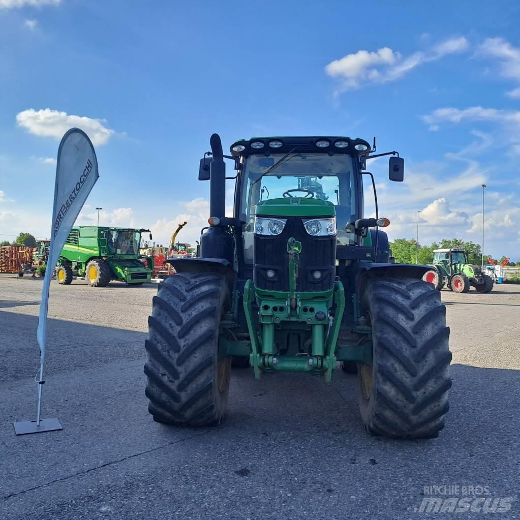 John Deere 6175 R Tractoren