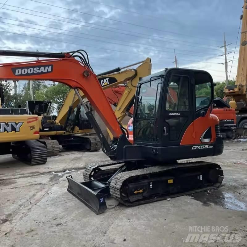 Doosan DX55 Rupsgraafmachines