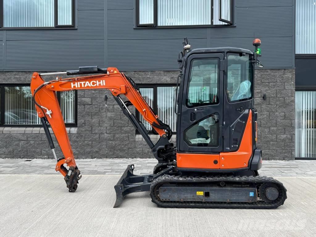 Hitachi ZX 33 U-6CLR Minigraafmachines < 7t