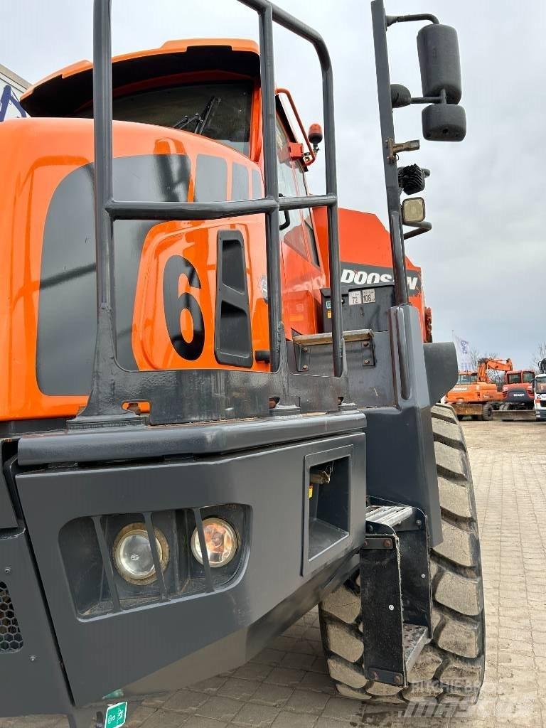 Doosan DA30 Knik dumptrucks