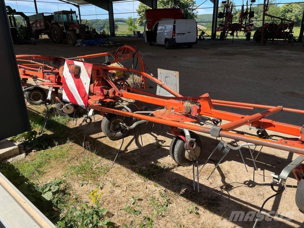 Fella TH 800 Schudders